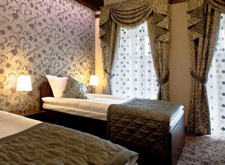 Hotel-Restauracja Platan Chrzanów Habitación foto