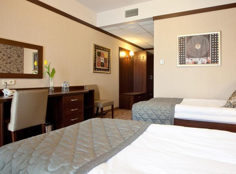 Hotel-Restauracja Platan Chrzanów Habitación foto